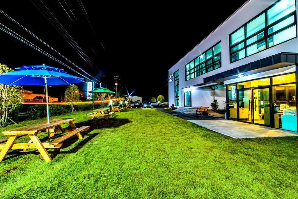 Dorami Pension Seogwipo Exterior photo