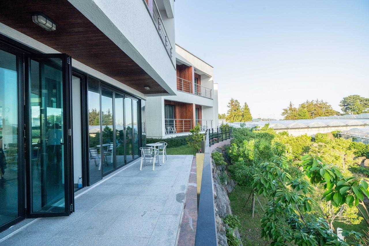 Dorami Pension Seogwipo Exterior photo